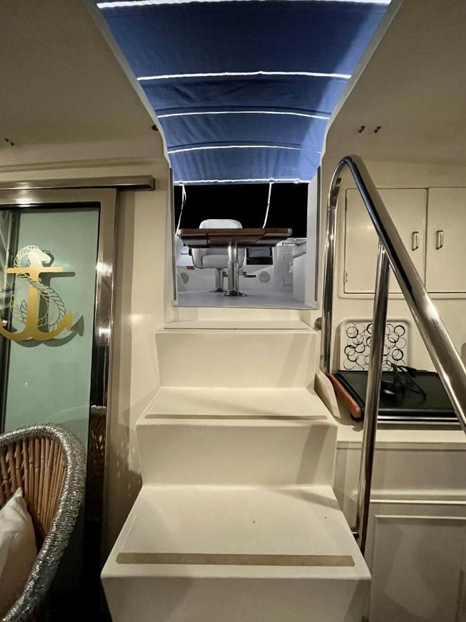 Hotel Navi Yacht A Sete, 2 A 8 Couchages, Privatif Exteriér fotografie