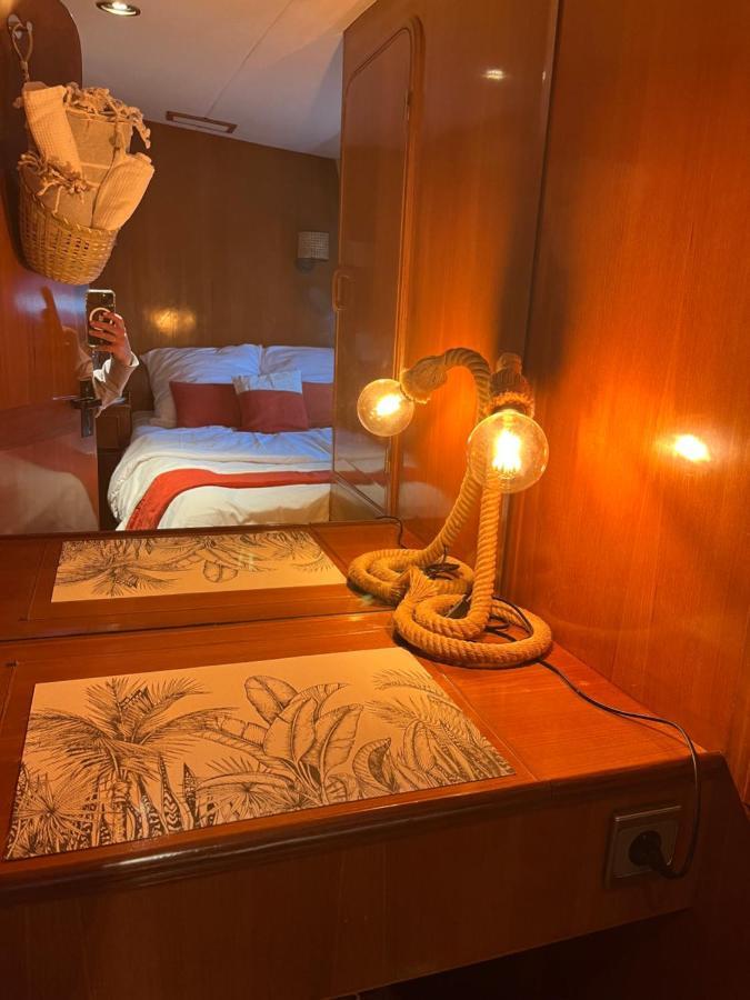 Hotel Navi Yacht A Sete, 2 A 8 Couchages, Privatif Exteriér fotografie