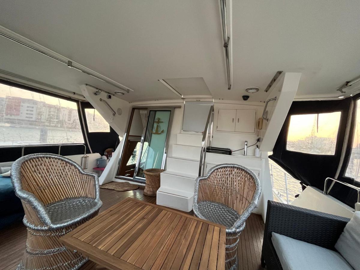 Hotel Navi Yacht A Sete, 2 A 8 Couchages, Privatif Exteriér fotografie